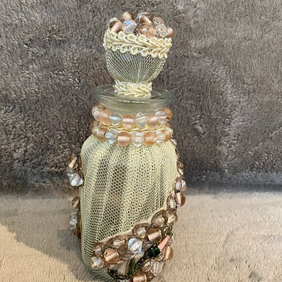 Katherines Collection Vintage Victorian Beaded Vanity Bottle Beautiful! - Picture 6 of 9